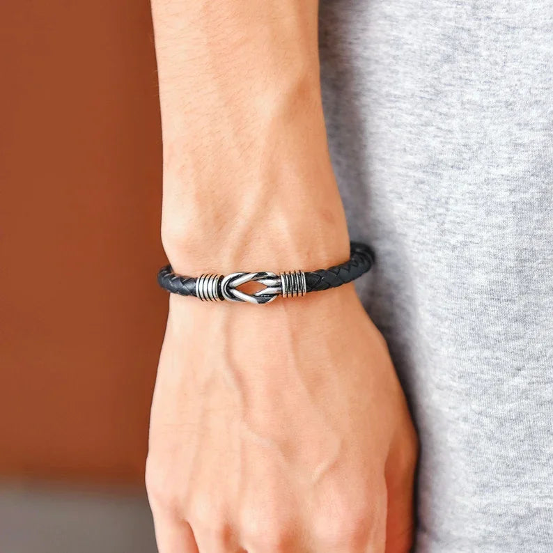 Grandma and Grandson Forever Linked Together Leather Knot Bracelet Warm Gift