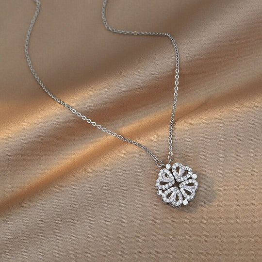 Four Leaf Clover Necklace Dainty Magnetic Heart Necklace for Her