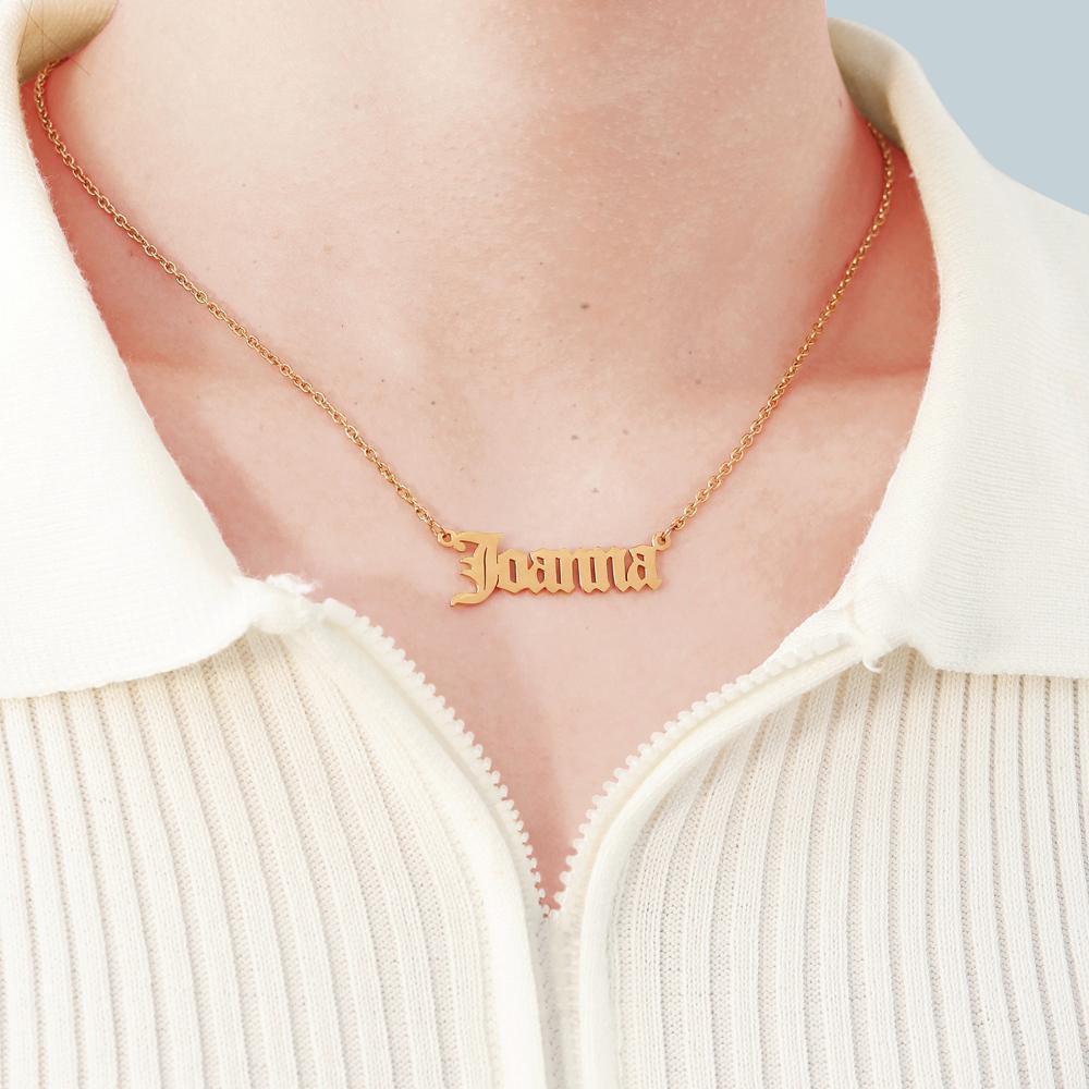Christmas Gift Classic Font Nameplate Necklace 18K Gold Plated Necklace MelodyNecklace