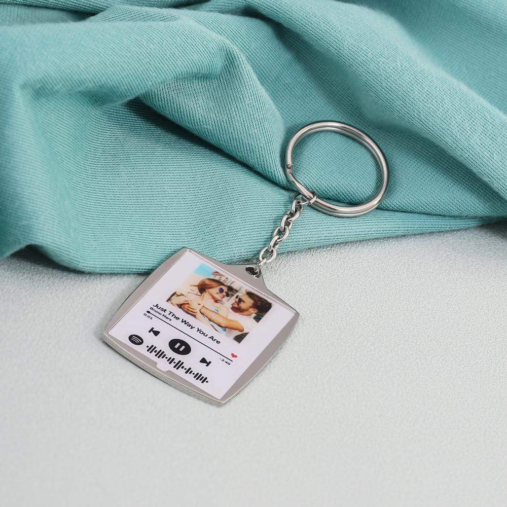 Scannable Spotify Keychain Personalized Photo and Engraving Keychain MelodyNecklace
