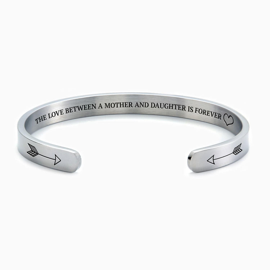 The Love Between a Mother and Daughter is Forever Personalizable Cuff Bracelet Silver Bracelet For Woman MelodyNecklace