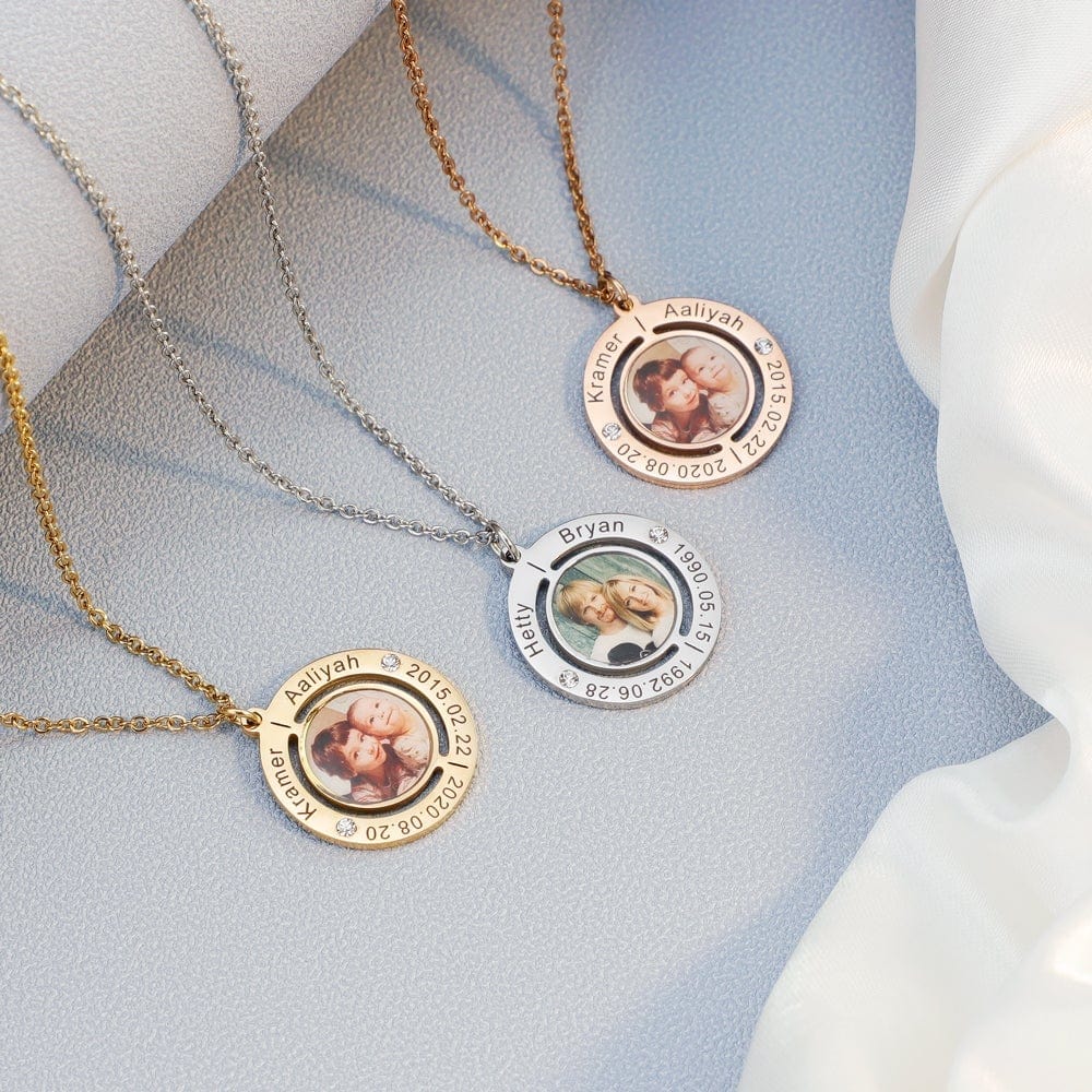 Valentine's Day Gift-Custom photo necklace for girlfriend Quillingx